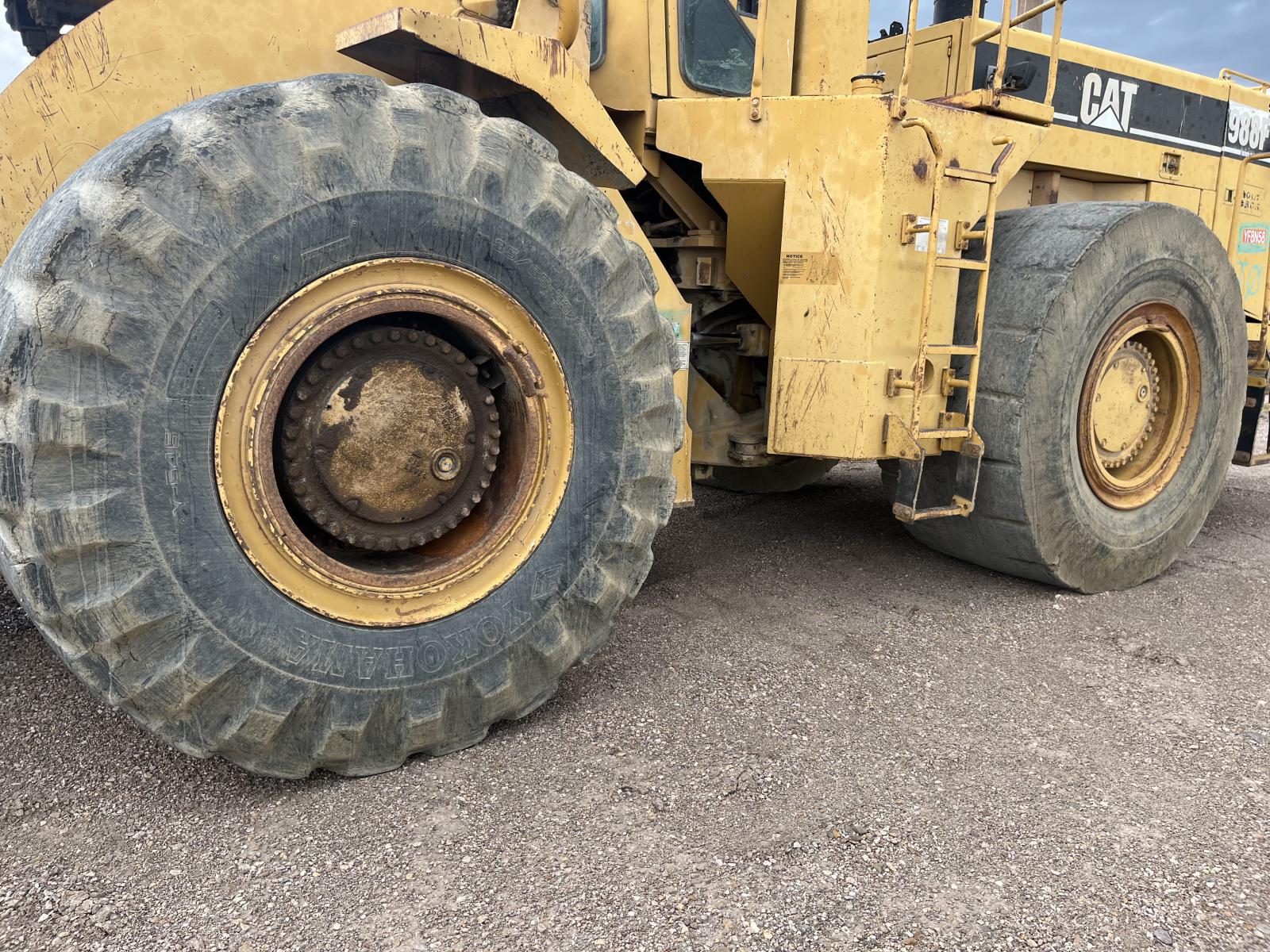 ./imagenes/INVOICE/2019/18297/CATERPILLAR 988F (7).JPG
